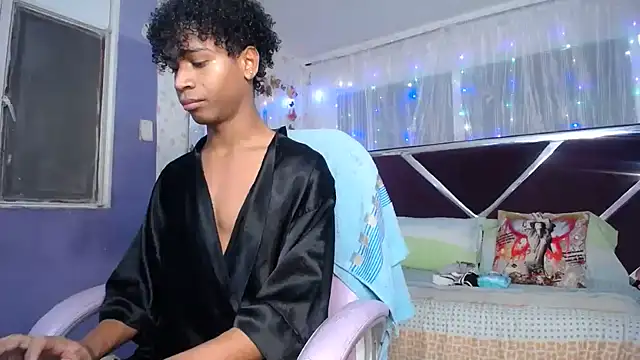 Santy bigcock 01 online show from 9, 4, 2026