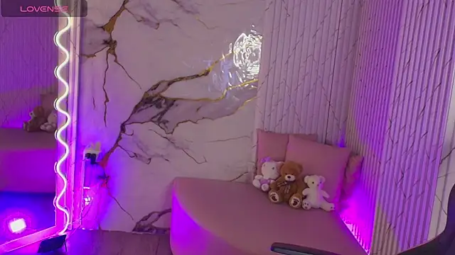 Snapshot of PEACHY_TAY chatting on 25, 3, 2026 PEACHY TAY online show from 25, 3, 2026