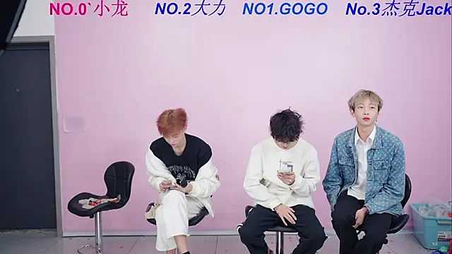 Beautifulboys-999 online show from 30, 11, 2025