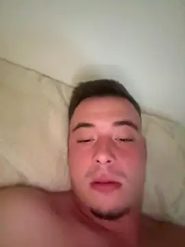 Carlostosssss online show from 5, 11, 2025