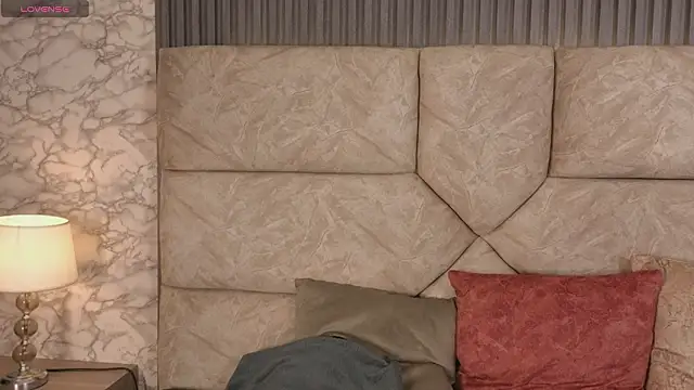 violett fowlerxx online show from 17, 2, 2026