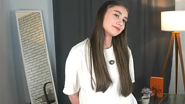 AriannaSemke online show from 6, 11, 2025