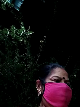 Snapshot of savithasree chatting on 22, 4, 2026 savithasree online show from 22, 4, 2026