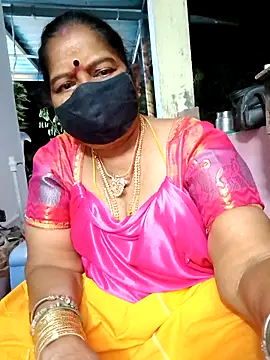 Snapshot of savithasree chatting on 23, 4, 2026 savithasree online show from 23, 4, 2026