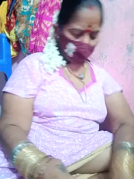 Snapshot of savithasree chatting on 18, 5, 2026 savithasree online show from 18, 5, 2026
