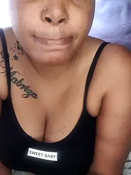 Qeenbrie online show from 18, 11, 2025