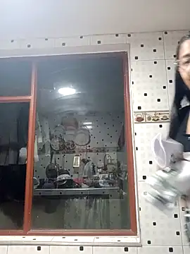 Luceroxxx7 online show from 9, 11, 2025