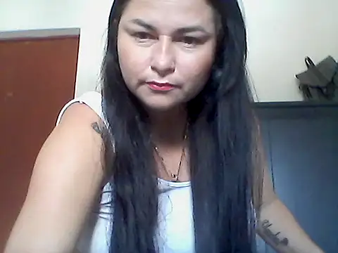 Snapshot of orianaxx01 chatting on 8, 11, 2025 orianaxx01 online show from 8, 11, 2025