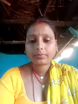 Snapshot of MiniBeast_2 chatting on 8, 11, 2025 MiniBeast 2 online show from 8, 11, 2025