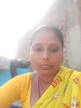 Snapshot of MiniBeast_2 chatting on 9, 11, 2025 MiniBeast 2 online show from 9, 11, 2025