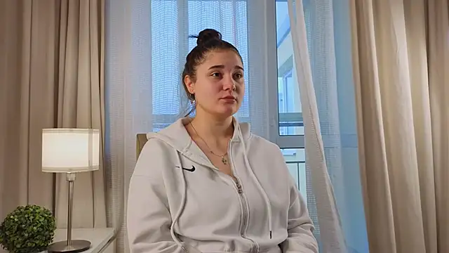 MonetBrinkman online show from 18, 11, 2025