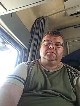 Snapshot of Grase44 chatting on 8, 6, 2026 Grase44 online show from 8, 6, 2026
