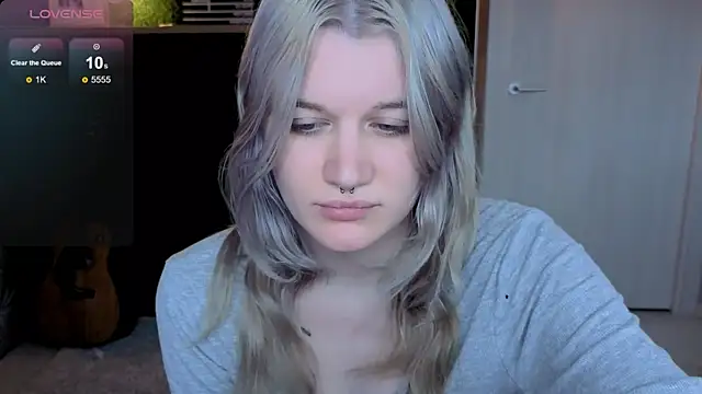 Snapshot of eshleeygreen chatting on 14, 6, 2026 eshleeygreen online show from 14, 6, 2026