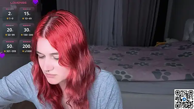 Snapshot of eshleeygreen chatting on 31, 7, 2026 eshleeygreen online show from 31, 7, 2026