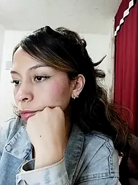 LuluuBerry online show from 15, 11, 2025