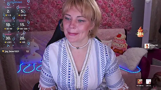 Snapshot of AmaraNights chatting on 13, 5, 2026 AmaraNights online show from 13, 5, 2026