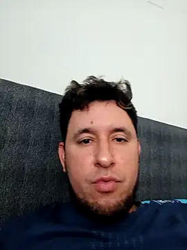 Snapshot of Emanuel00_- chatting on 19, 11, 2025 Emanuel00 - online show from 19, 11, 2025