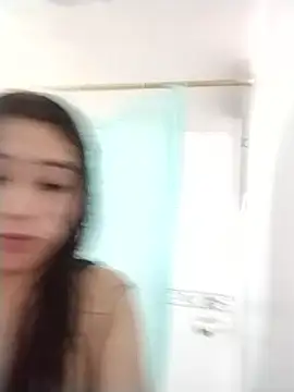 Snapshot of madeline_lx chatting on 11, 11, 2025 madeline lx online show from 11, 11, 2025