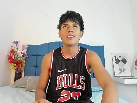 Valentino Lane online show from 19, 1, 2026