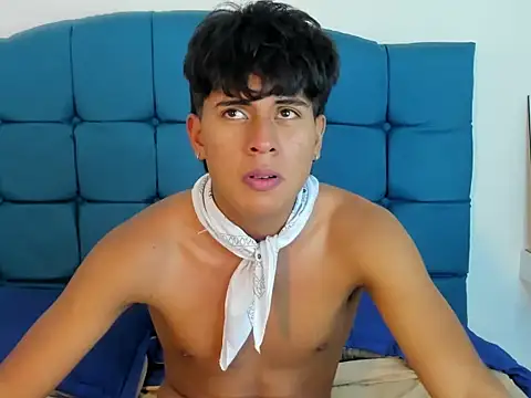 Valentino Lane online show from 6, 2, 2026