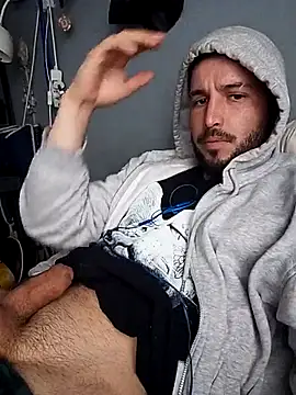 Snapshot of maneme19 chatting on 15, 11, 2025 maneme19 online show from 15, 11, 2025