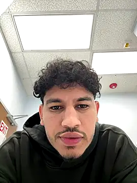 Snapshot of Ydnas123 chatting on 2, 12, 2025 Ydnas123 online show from 2, 12, 2025