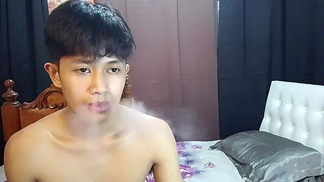 Snapshot of Urloverhardcock chatting on 5, 8, 2026 Urloverhardcock online show from 5, 8, 2026
