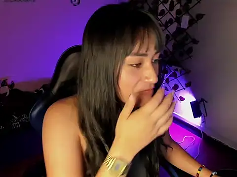 Snapshot of Dhany_Naugthy_ chatting on 10, 11, 2025 Dhany Naugthy online show from 10, 11, 2025