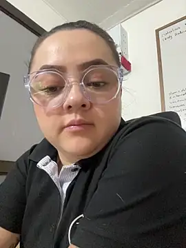 cleo wale  online show from 10, 11, 2025