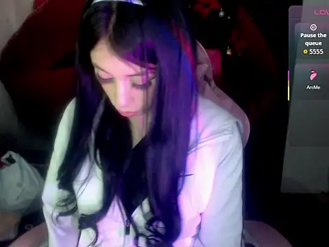 venus-foxy online show from 2, 12, 2025