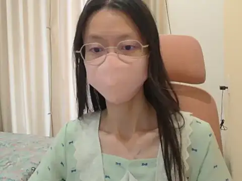 Lil-Cherries online show from 14, 1, 2026