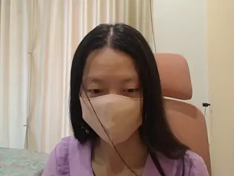 Snapshot of Lil-Cherries chatting on 18, 1, 2026 Lil-Cherries online show from 18, 1, 2026