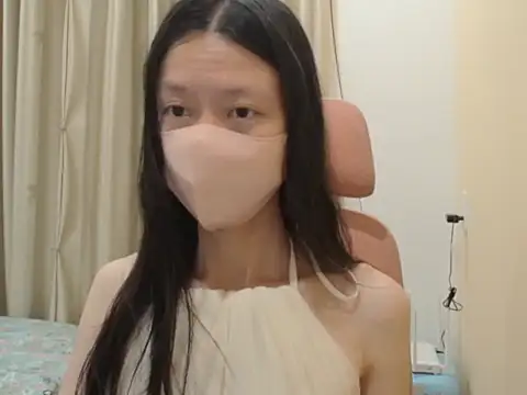 Snapshot of Lil-Cherries chatting on 19, 1, 2026 Lil-Cherries online show from 19, 1, 2026