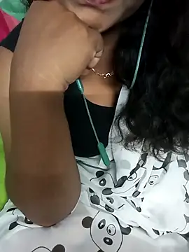 Snapshot of Rathi_telugu_couple chatting on 3, 3, 2026 Rathi telugu couple online show from 3, 3, 2026