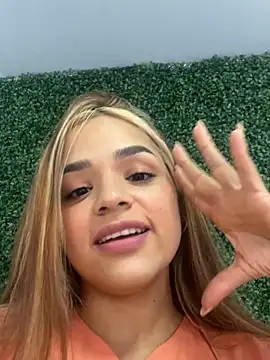 Sara  Secret online show from 13, 1, 2026