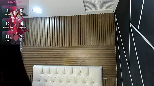 ZarinaWynne online show from 12, 4, 2026