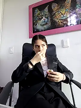 emilygrooe online show from 26, 2, 2026