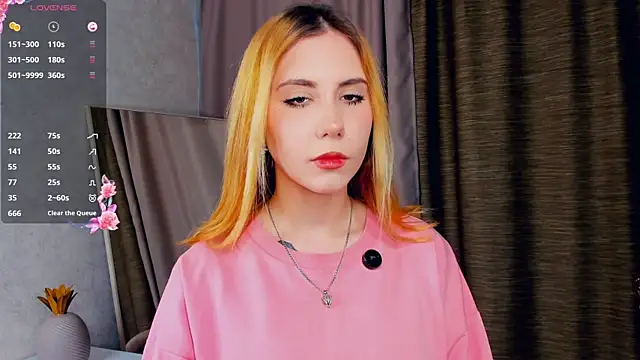 Snapshot of LilyMaiorano chatting on 9, 11, 2025 LilyMaiorano online show from 9, 11, 2025