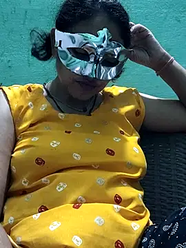 Snapshot of Piya_Bakshi chatting on 11, 5, 2026 Piya Bakshi online show from 11, 5, 2026