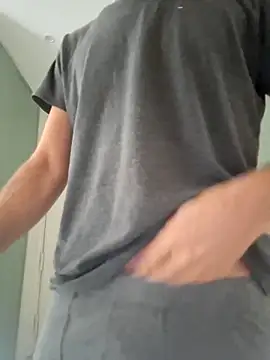 CuteDaddy92 online show from 11, 2, 2026