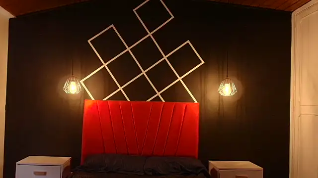 Logan Chloe online show from 21, 11, 2025