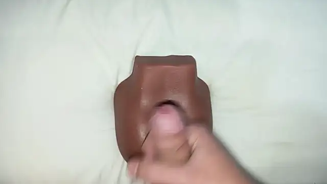 Snapshot of Spanish_Milk chatting on 15, 11, 2025 Spanish Milk online show from 15, 11, 2025