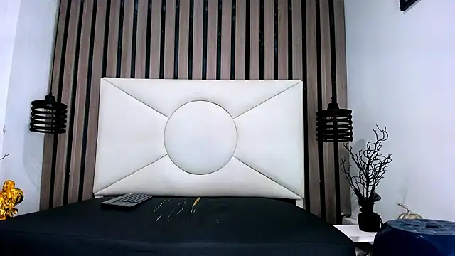 Snapshot of Pit_Ross chatting on 18, 5, 2026 Pit Ross online show from 18, 5, 2026