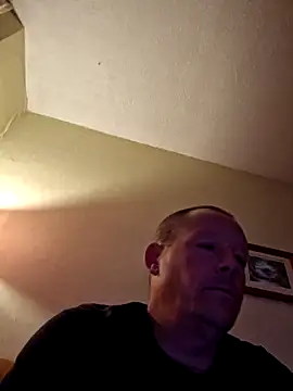 Snapshot of Tyson120 chatting on 22, 11, 2025 Tyson120 online show from 22, 11, 2025