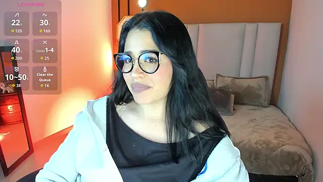 Snapshot of Dakhota_Rouge chatting on 4, 6, 2026 Dakhota Rouge online show from 4, 6, 2026