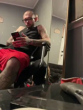 trickydickydaddy online show from 12, 4, 2026