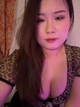 Snapshot of xoxo7799 chatting on 1, 2, 2026 xoxo7799 online show from 1, 2, 2026