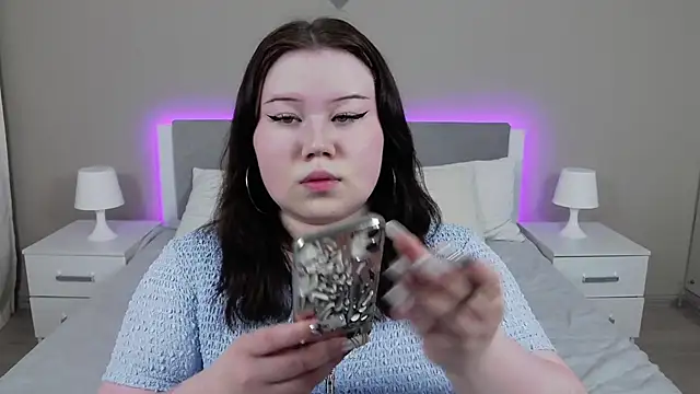 EvaNova  online show from 25, 11, 2025