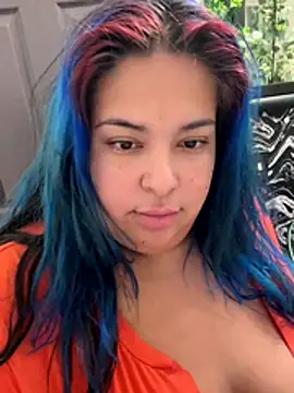 Snapshot of BiigMAMA_2025 chatting on 8, 11, 2025 BiigMAMA 2025 online show from 8, 11, 2025