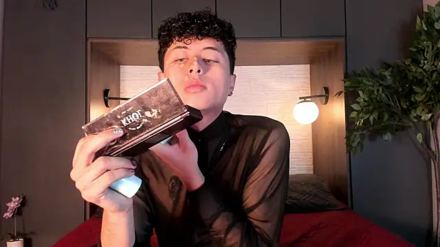 Noah dupont  online show from 15, 12, 2025